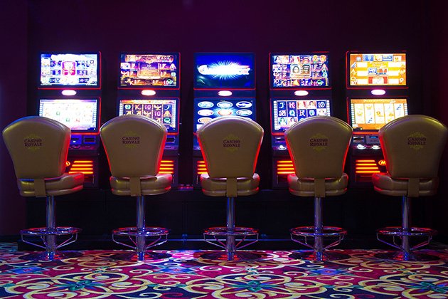 Casino Royals